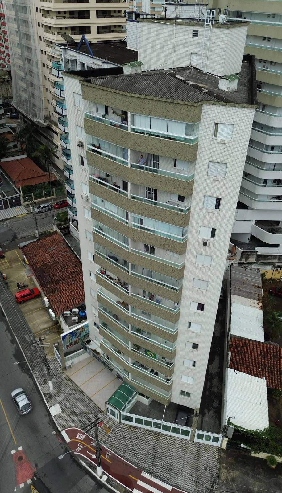 #P32 - Apartamento para Venda em Praia Grande - SP