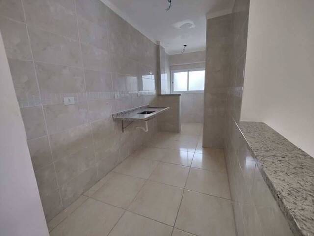 Apartamento para Venda em Praia Grande - 5