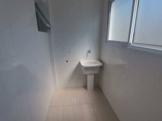 Apartamento para Venda em Praia Grande - 4