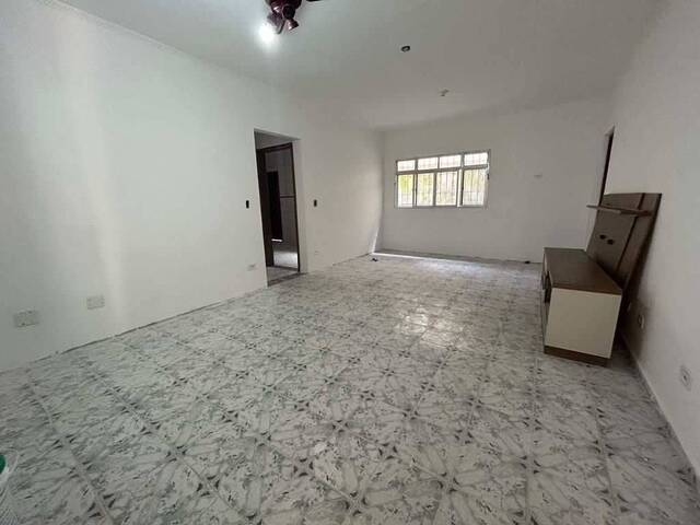 Casa para Venda em Praia Grande - 4