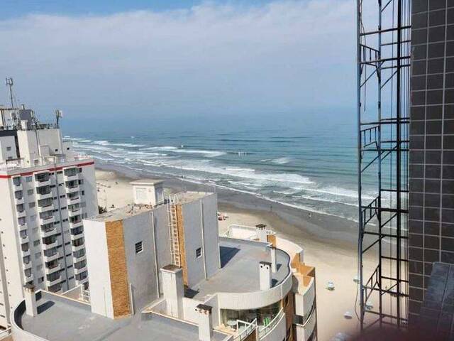 Apartamento para Venda em Praia Grande - 3