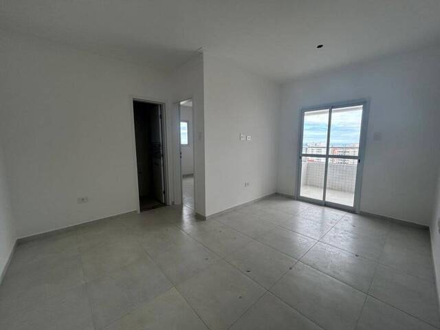 Apartamento para Venda em Praia Grande - 5