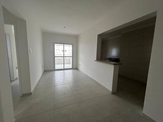 Apartamento para Venda em Praia Grande - 3