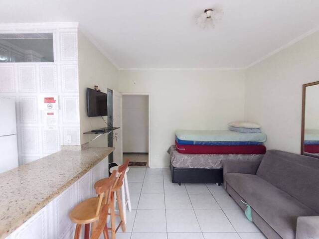 Kitnet para Venda em Praia Grande - 4