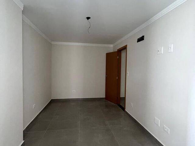 Apartamento para Venda em Praia Grande - 2