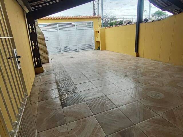 #6670 - Casa para Venda em Praia Grande - SP