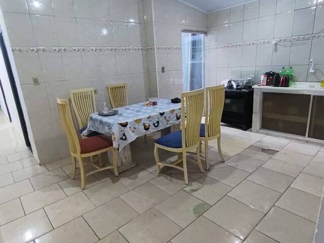 #6670 - Casa para Venda em Praia Grande - SP