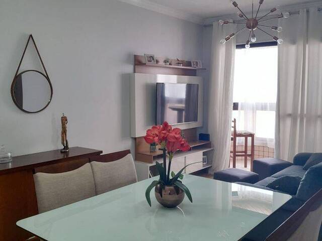 Venda em Vila Caiçara - Praia Grande