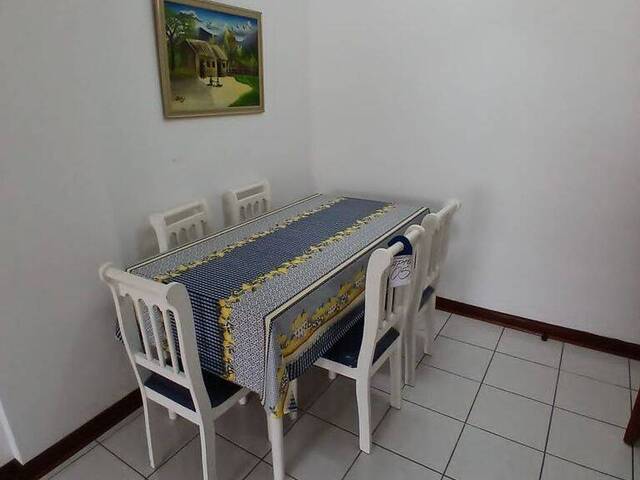 Venda em Vila Caiçara - Praia Grande