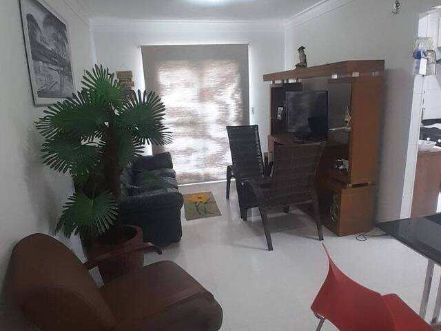 Venda em Vila Caiçara - Praia Grande