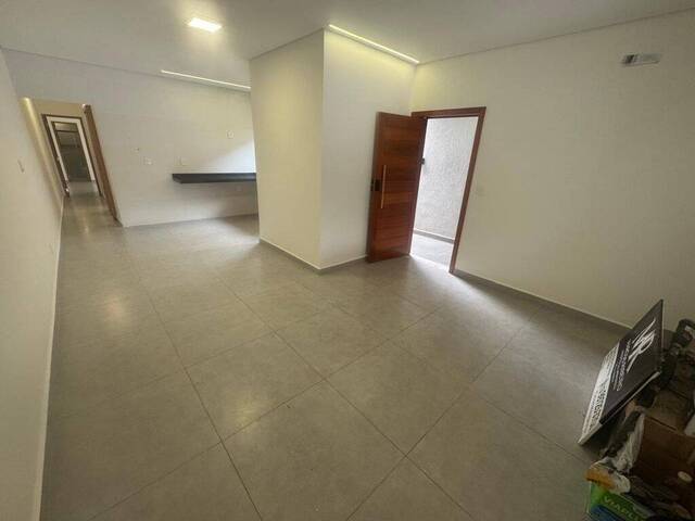 Venda em Vila Tupi - Praia Grande