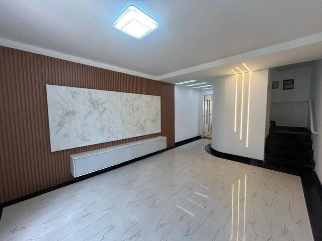 #6723 - Sobrado para Venda em Praia Grande - SP