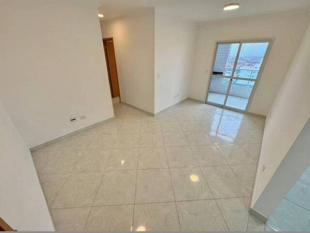 #6733 - Apartamento para Venda em Praia Grande - SP
