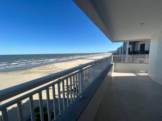 #6735 - Apartamento para Venda em Praia Grande - SP