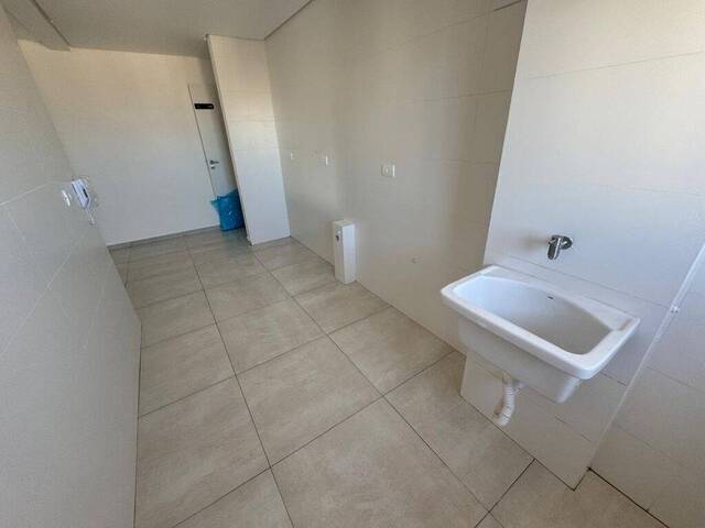 #6747 - Apartamento para Venda em Praia Grande - SP