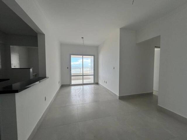 #6749 - Apartamento para Venda em Praia Grande - SP
