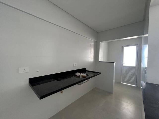 #6749 - Apartamento para Venda em Praia Grande - SP