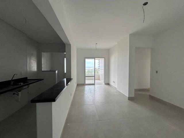 #6750 - Apartamento para Venda em Praia Grande - SP