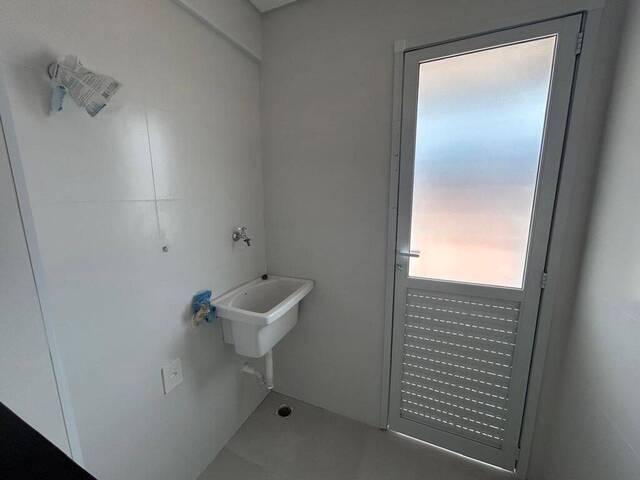 #6751 - Apartamento para Venda em Praia Grande - SP