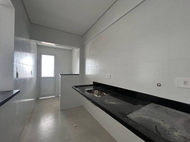 Apartamento para Venda em Praia Grande - 5