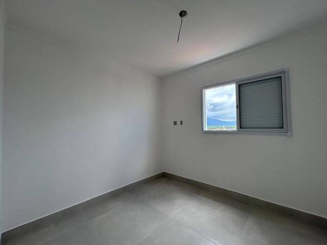 #6753 - Apartamento para Venda em Praia Grande - SP