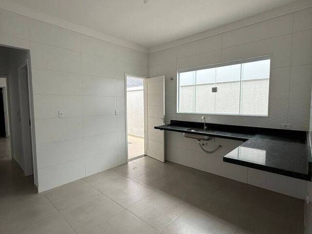 Casa para Venda em Praia Grande - 5