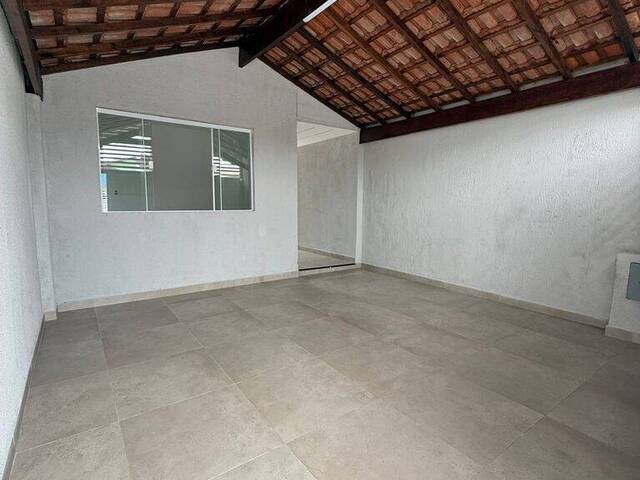 Casa para Venda em Praia Grande - 4