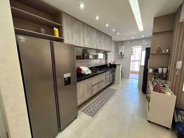 Apartamento para Venda em Praia Grande - 4