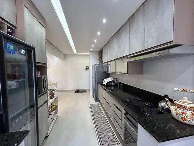 Apartamento para Venda em Praia Grande - 5