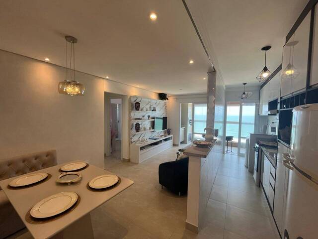 #90 - Apartamento para Venda em Praia Grande - SP