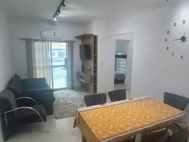 #97 - Apartamento para Venda em Praia Grande - SP