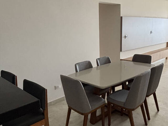 Apartamento para Venda em Praia Grande - 4