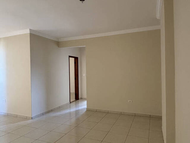 Apartamento para Venda em Praia Grande - 4