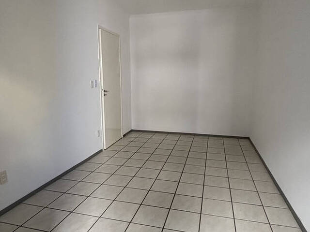 Apartamento para Venda em Praia Grande - 2