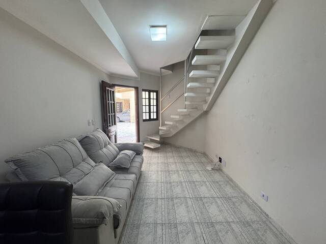 #P31.7 - Casa em condomínio para Venda em Praia Grande - SP