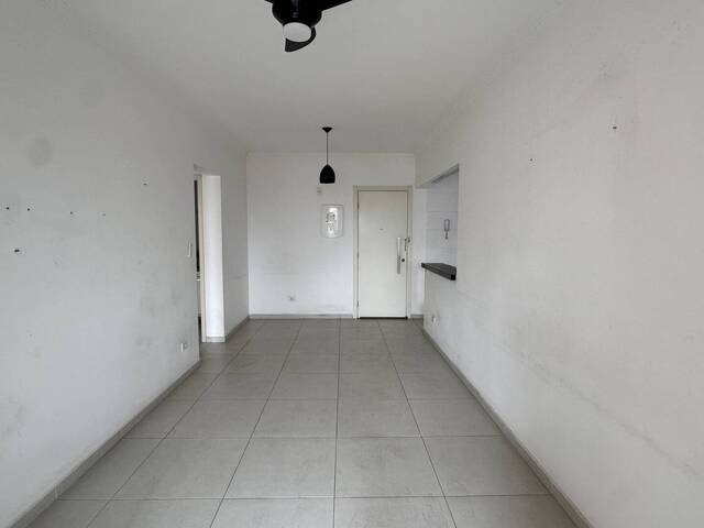 Apartamento para Venda em Praia Grande - 4