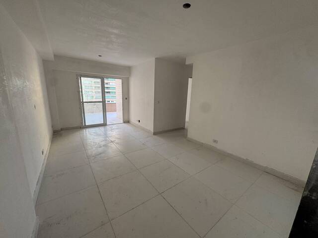 Apartamento para Venda em Praia Grande - 2