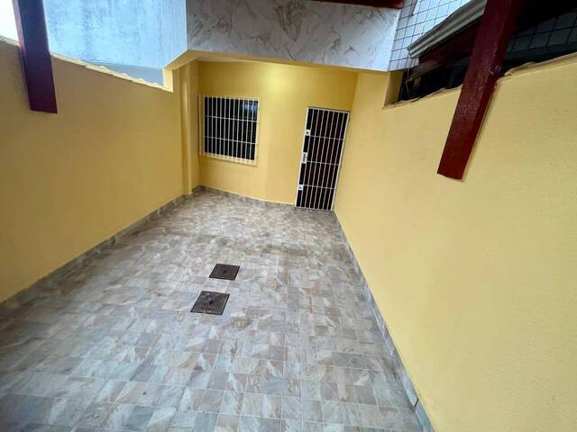 Casa para Venda em Praia Grande - 3