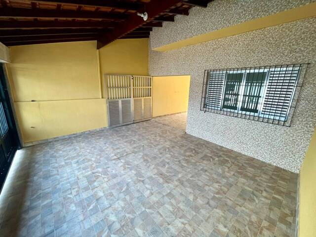 Casa para Venda em Praia Grande - 2