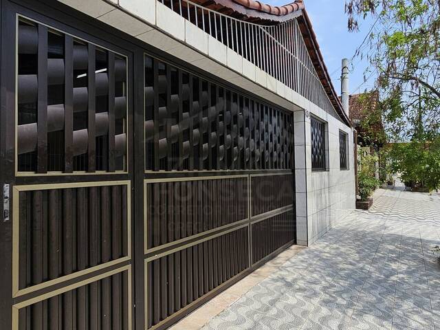 #P69.1 - Casa para Venda em Praia Grande - SP