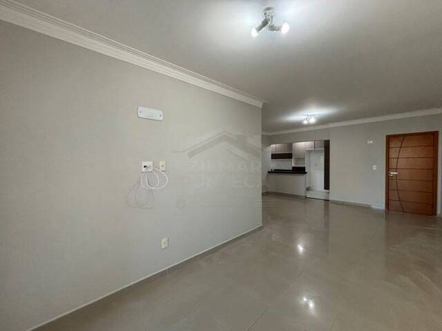 Apartamento para Venda em Praia Grande - 5