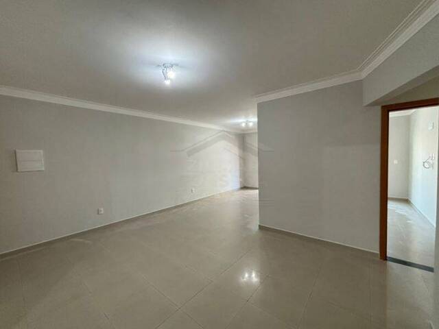 #P114.1 - Apartamento para Venda em Praia Grande - SP