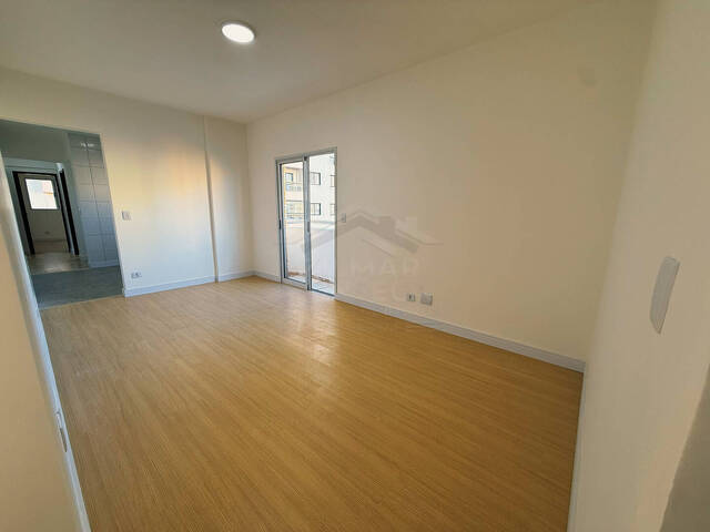 #P78.10 - Apartamento para Venda em Praia Grande - SP