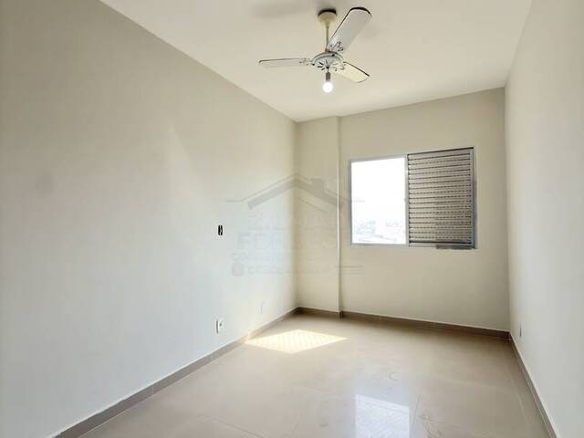 Apartamento para Venda em Praia Grande - 4