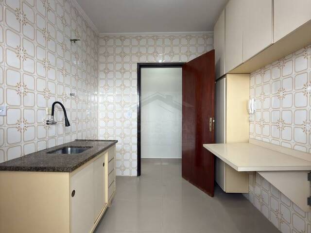 Apartamento para Venda em Praia Grande - 5
