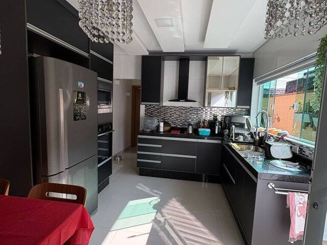 #18 - Casa geminada para Venda em Praia Grande - SP