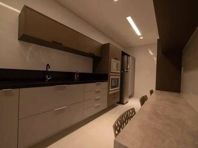 Apartamento para Venda em Praia Grande - 5